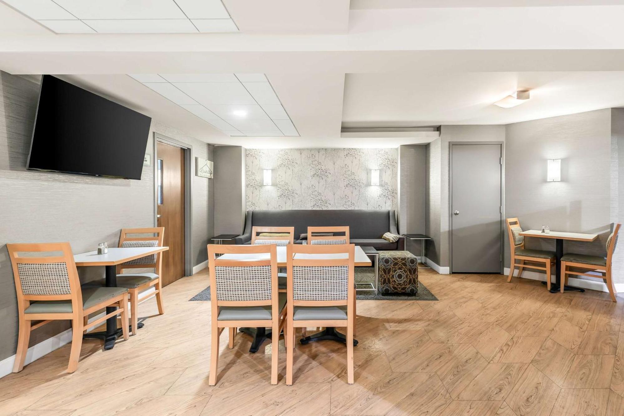 Best Western West Towne Suites Madison Exteriér fotografie