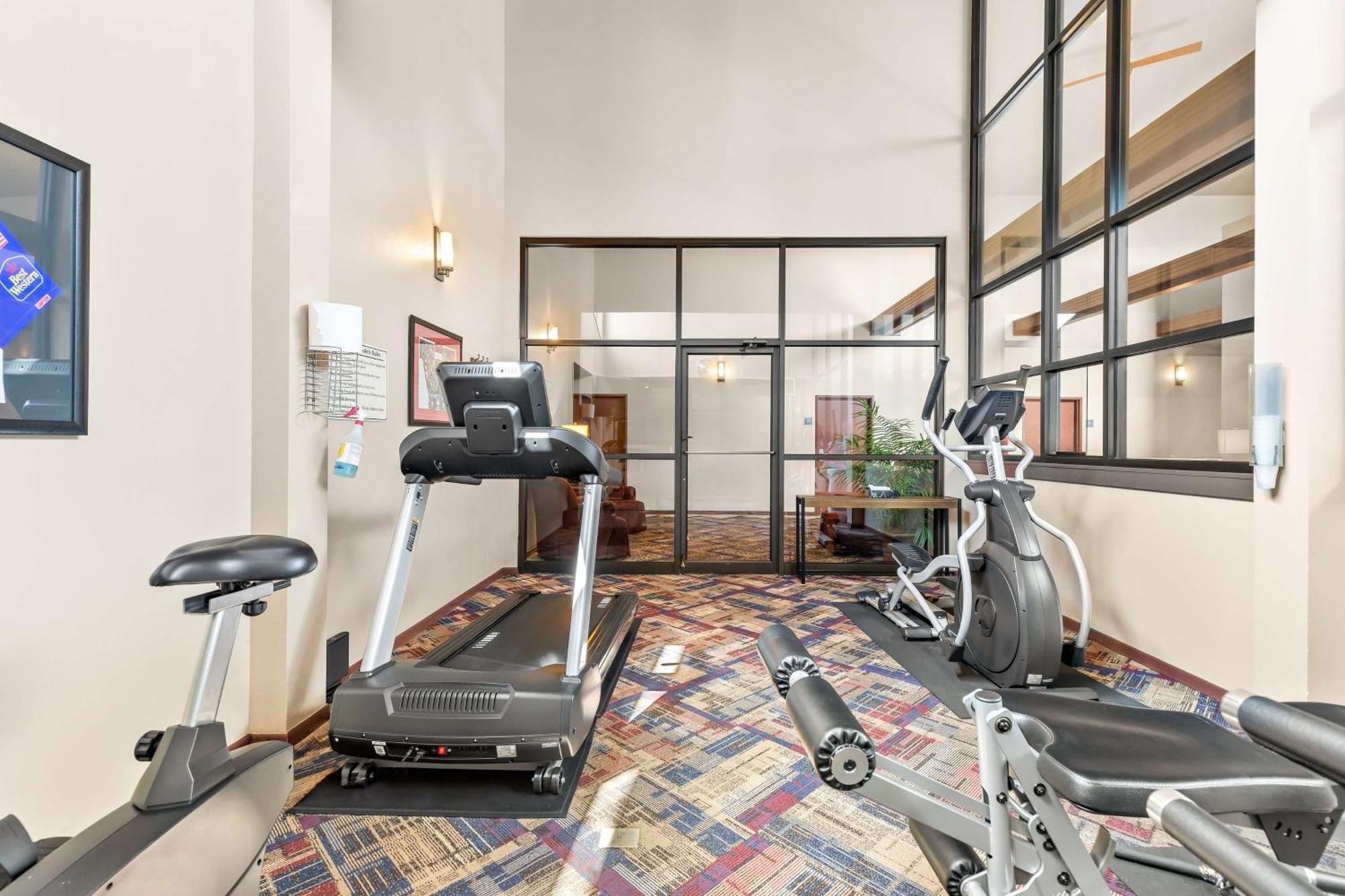 Best Western West Towne Suites Madison Exteriér fotografie