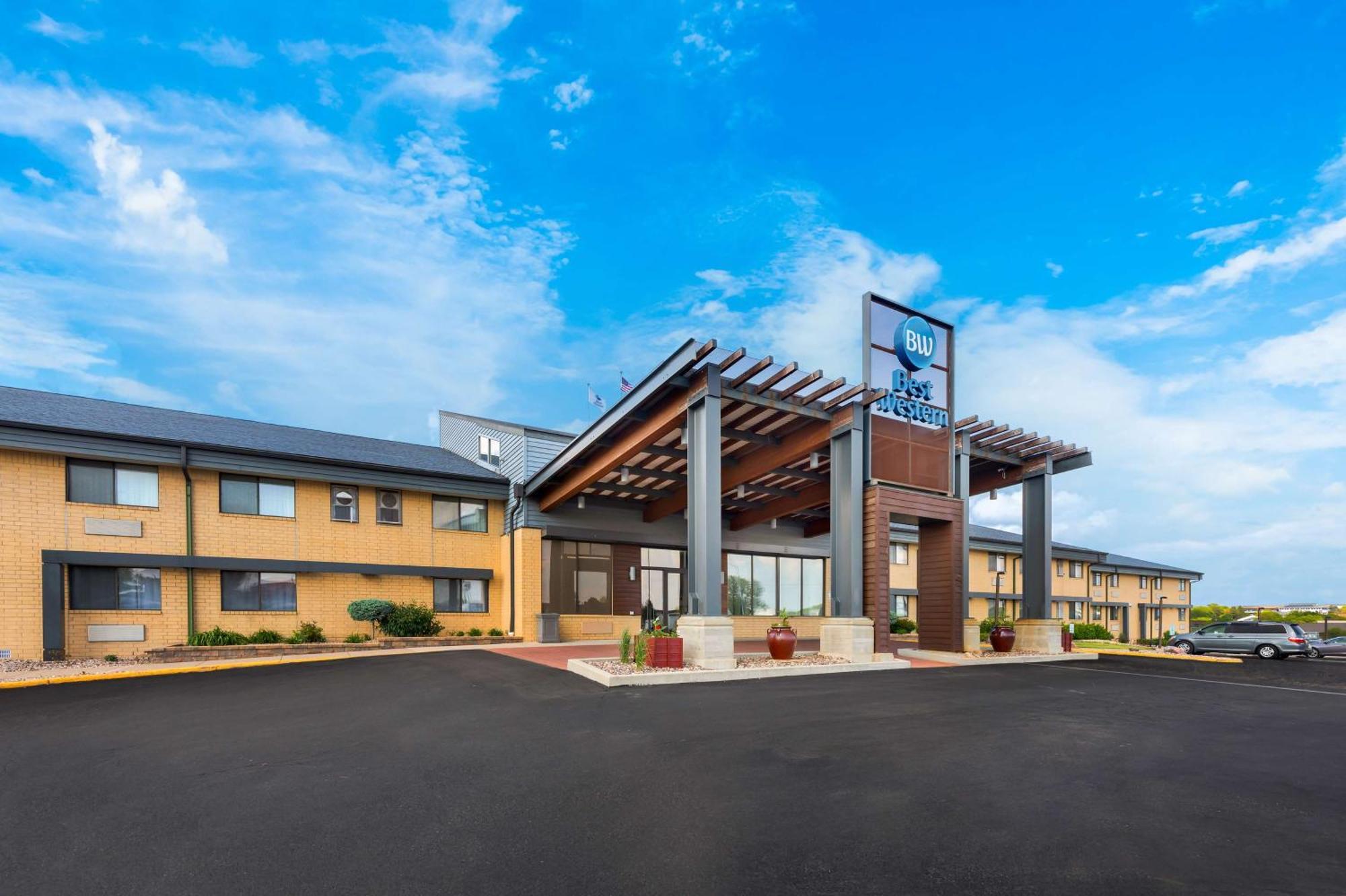 Best Western West Towne Suites Madison Exteriér fotografie